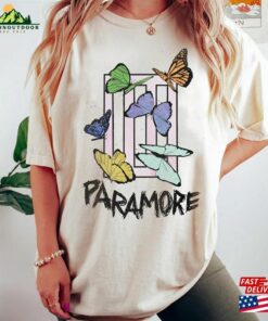 Comfort Colors® Paramore Brand Shirt Vintage Logo With Butterfly T-Shirt Sweatshirt