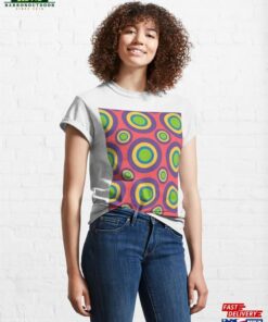 Concentric Circles Vibrant Interplay Of Colors Classic T-Shirt Sweatshirt