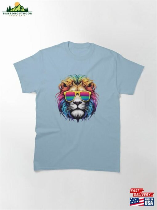 Cool Lion With Rainbow Sunglasses And Manes Classic T-Shirt Unisex