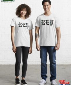 Copy Of Big Reputation Taylor Essential T-Shirt Classic