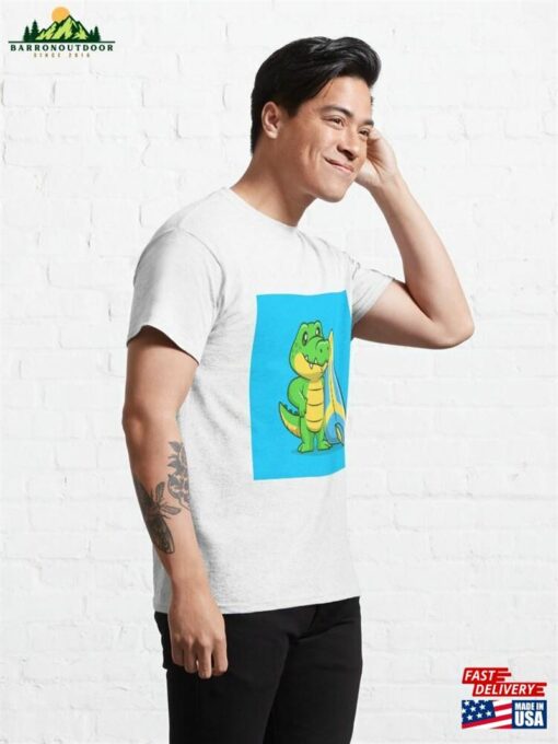 Cute Crocodile Surfing Cartoon Vector Icon Illustration Classic T-Shirt Hoodie