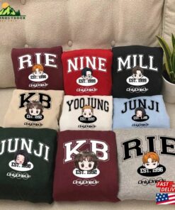 Cute Onlyoneof Members Sweatshirt World Tour Shirt Kpop Love Unisex 3