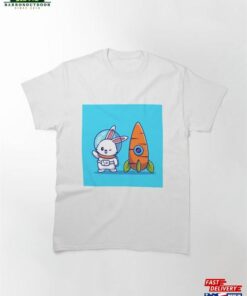 Cute Rabbit Astronaut With Carrot Rocket Cartoon Icon Illustration Classic T-Shirt Sweatshirt
