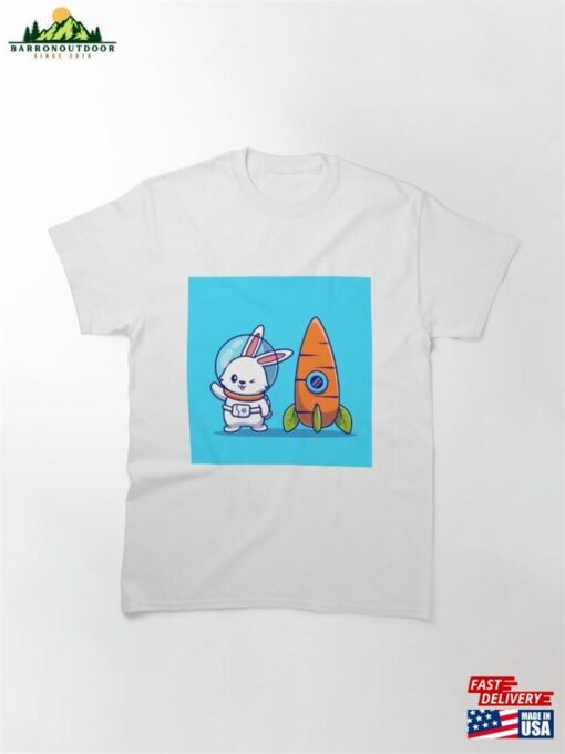 Cute Rabbit Astronaut With Carrot Rocket Cartoon Icon Illustration Classic T-Shirt Sweatshirt