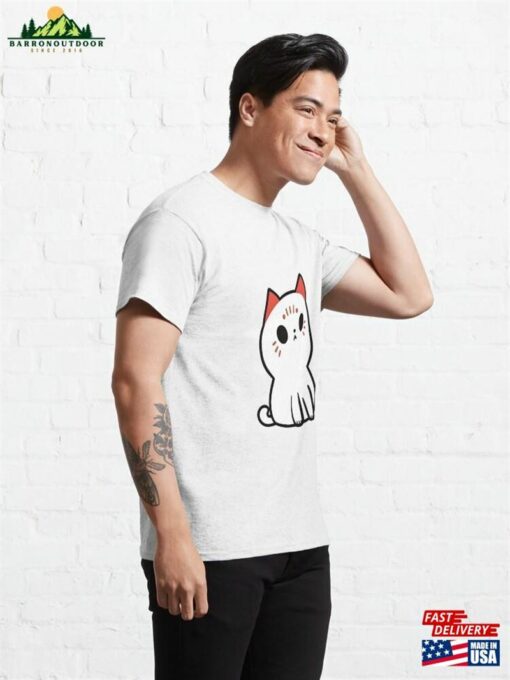 Cute White Cat With Red Markings Classic T-Shirt Unisex