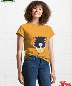 Daisy The Tiny Moo Classic T-Shirt Unisex