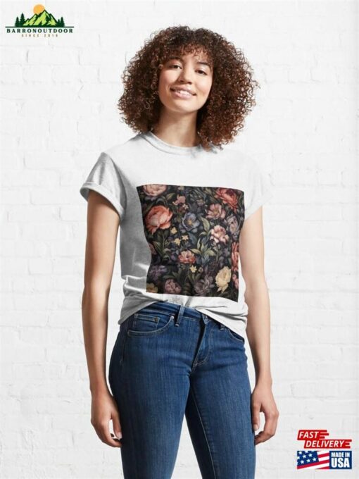 Dark Spring Vintage Flower Print Classic T-Shirt Sweatshirt Hoodie