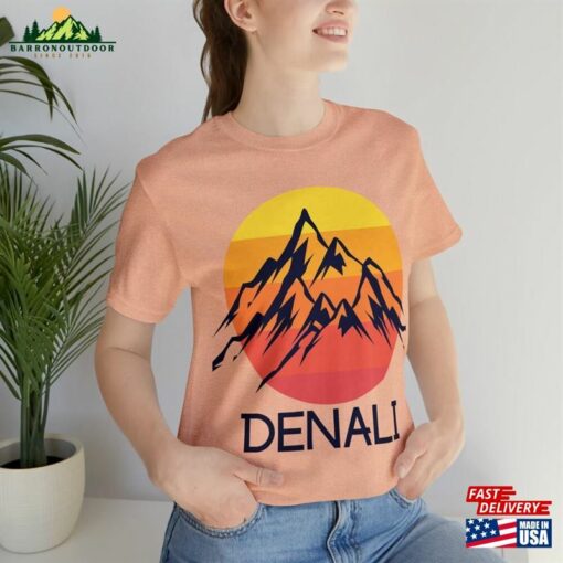 Denali Unisex Short Sleeve Tee Cruising Together Alaska 2023 Inland Passage Alaskan Family Cruise Summer Tour T-Shirt Hoodie Classic