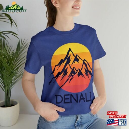 Denali Unisex Short Sleeve Tee Cruising Together Alaska 2023 Inland Passage Alaskan Family Cruise Summer Tour T-Shirt Hoodie Classic