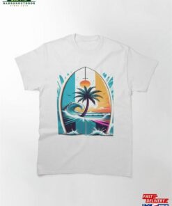 Dive Into Style With Our Keffmen Brand Surfboard Minimalist Design Tee – Perfect For Beach Enthusiasts! Classic T-Shirt Sweatshirt 1 Dive Into Style With Our Keffmen Brand Surfboard Minimalist Design Tee Perfect For Beach Enthusiasts! Classic T Shirt Sweatshirt 2