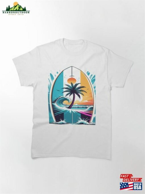 Dive Into Style With Our Keffmen Brand Surfboard Minimalist Design Tee – Perfect For Beach Enthusiasts! Classic T-Shirt Sweatshirt