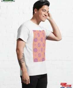 Dreamy Heart In A Bubble Pattern Design For Girls Room Decor Classic T Shirt Hoodie Unisex 4