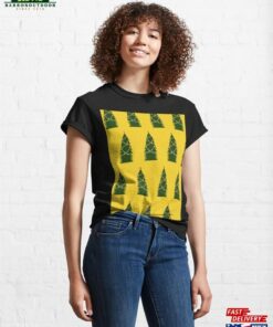 Christmas Trees Holiday Pattern Classic T-Shirt Christmas Trees Holiday Pattern Classic T-Shirt