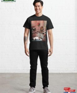 Classy Kitchen With Siamese Cat Classic T-Shirt Hoodie