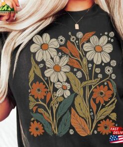 Comfort Color Flower Boho Vintage Inspired Unisex Wildflowers T-Shirt Classic Hoodie Comfort Color Flower Boho Vintage Inspired Unisex Wildflowers T-Shirt Classic Hoodie