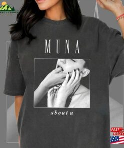 Comfort Color Muna Gift For Fans 2023 Tshirt Life So Fun Album Hoodie Unisex Comfort Color Muna Gift For Fans 2023 Tshirt Life So Fun Album Hoodie Unisex