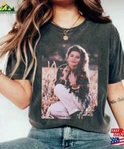 Comfort Color Shania Graphic 2023 Shirt Queen Of Me Hoodie Sweatshirt Comfort Color Shania Graphic 2023 Shirt Queen Of Me Hoodie Sweatshirt