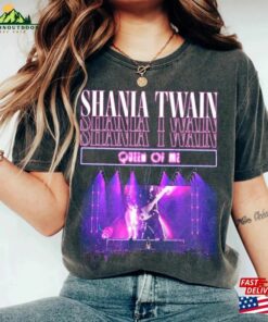 Comfort Color Shania Queen Of Me Tour 2023 90S Retro Shirt Concert Gift For Fans Classic Hoodie 1 Comfort Color Shania Queen Of Me Tour 2023 90S Retro Shirt Concert Gift For Fans Classic Hoodie 2