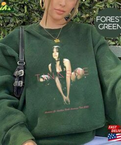 Comfort Color Tina She Tshirt Graphic Music In Concert Shirt Unisex Hoodie 3 Comfort Color Tina She Tshirt Graphic Music In Concert Shirt Unisex Hoodie 4