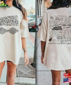 Comfort Colors® Arctic Monkeys Band T-Shirt Unisex 2 Comfort Colors(r) Arctic Monkeys Band T Shirt Unisex 3