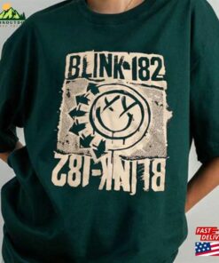 Comfort Colors(r) Blink 182 Workaholics Mashup T Shirt Shirt Hoodie Classic 1