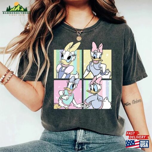 Comfort Colors® Retro Daisy Duck Shirt Trip Disney Girl Classic Sweatshirt