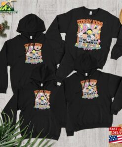 Comfort Colors® Stray Zoo 2023 Maniac World Tour T-Shirt Trending Shirt Kpop Concert Apparel Sweatshirt Unisex