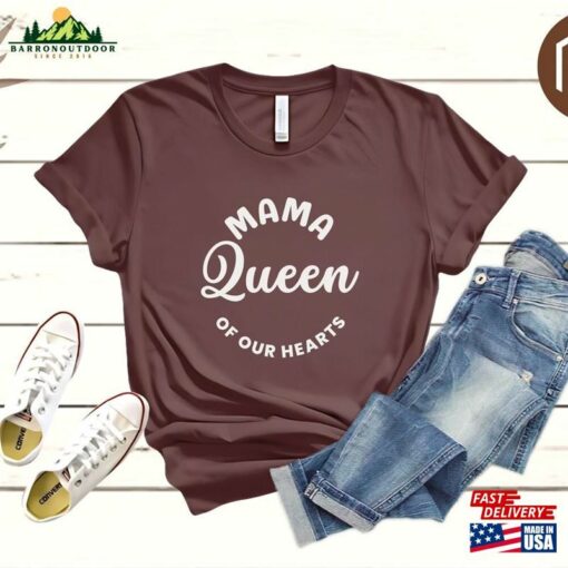 Comfort Colors Mama Queen Of Hearts Shirt Hoodie T-Shirt