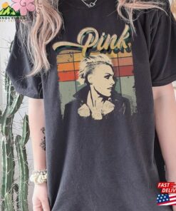 Comfort Colors P!Nk Pink Singer Summer Carnival 2023 T-Shirt Retro Shirt Sweatshirt