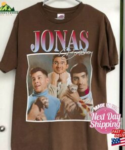 Comfort Color’s Shirt Jonas Brothers Vintage Tour Graphic Tee Classic T-Shirt