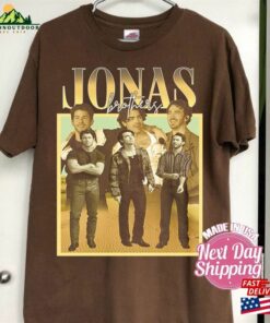 Comfort Color’s Shirt Jonas Brothers Vintage Tour Graphic Tee Hoodie Classic