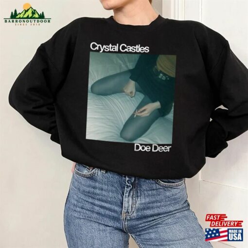 Crystal Castles Unisex T-Shirt Doe Deer Song Tee Music Band Graphic Shirt Classic Hoodie