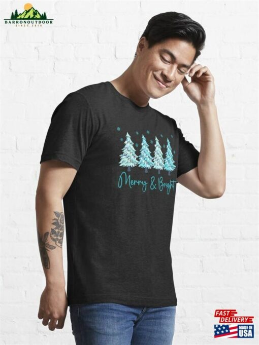 Cute Christmas Trees Merry And Bright Family Matching Holiday Winter Graphic Essential T-Shirt Unisex