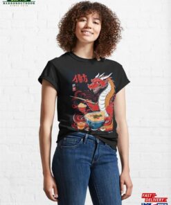 Cute Dragon Eating Ramen Kawaii Noodles Classic T-Shirt Sweatshirt Unisex