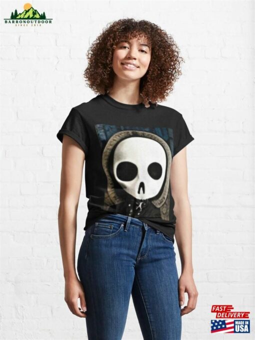 Cute Skull Portrait Art Classic T-Shirt Unisex Hoodie