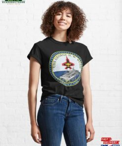 Cvn 77 T-Shirtuss George H W Bush (Cvn 77) Classic T-Shirt Cvn 77 T-Shirtuss George H W Bush (Cvn 77) Classic T-Shirt