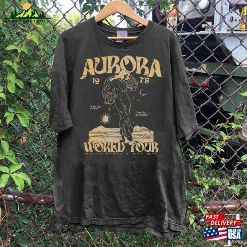 Daisy Jones And The Six Aurora Concert Vintage Shirt T-Shirt Classic