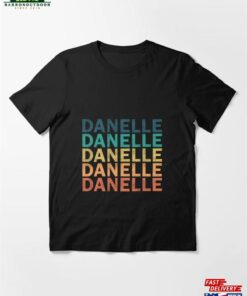 Danelle Name Vintage Retro Proud Essential T-Shirt Hoodie