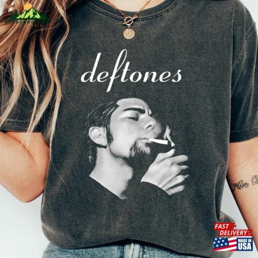 Deftones T-Shirt Vintage Tee Unisex Classic