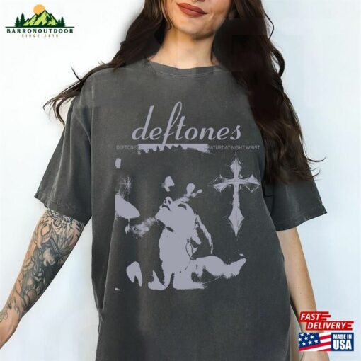 Deftones Vintage T-Shirt Graphic Tee Shirt Classic Unisex