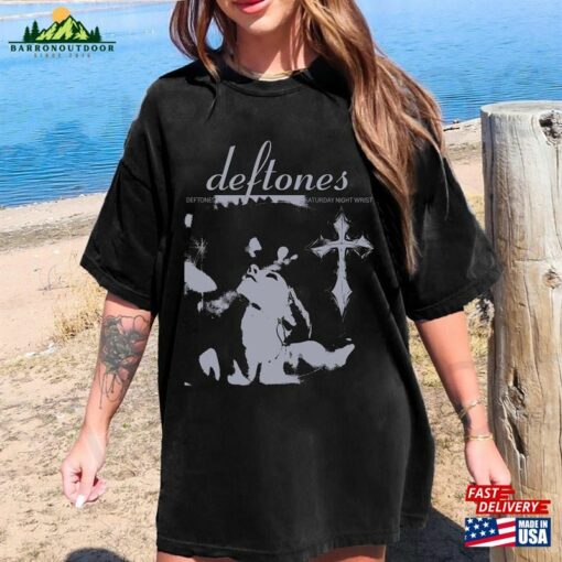 Deftones Vintage T-Shirt Graphic Tee Shirt Classic Unisex