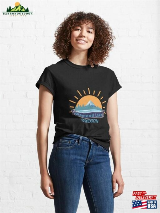 Diamond Lake Oregon Classic T-Shirt Sweatshirt Unisex