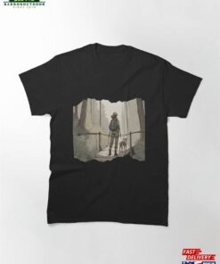 Don’t Live In The Past Classic T-Shirt Sweatshirt