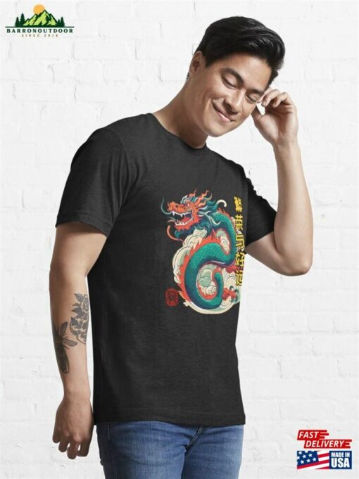 Dragon Prosperity And Good Luck Happy Lunar New Year 2024 Essential T-Shirt Sweatshirt Classic