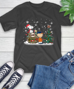 MLB San Francisco Giants Snoopy Charlie Brown Christmas Baseball Commissioner’s Trophy T-Shirt