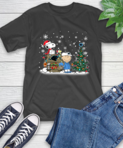 NFL Carolina Panthers Snoopy Charlie Brown Christmas Football Super Bowl Sports T-Shirt