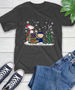 NFL New York Giants Snoopy Charlie Brown Christmas Football Super Bowl Sports T-Shirt