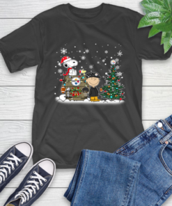 NFL Pittsburgh Steelers Snoopy Charlie Brown Christmas Football Super Bowl Sports T-Shirt