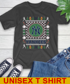 New York Yankees Merry Christmas MLB Baseball Loyal Fan T-Shirt