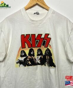 Early 2000S Kiss Spell Out Logo Gene Simmons Paul Stanley Graphic Rock Band Single Stitch Tee Shirt Unisex Classic